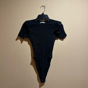 ZARA Black Ribbed Ruffle Sleeve Bodysuit | Size XS